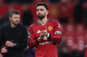 传射建功，曼联官方：B费当选本轮击败水晶宫队内最佳球员